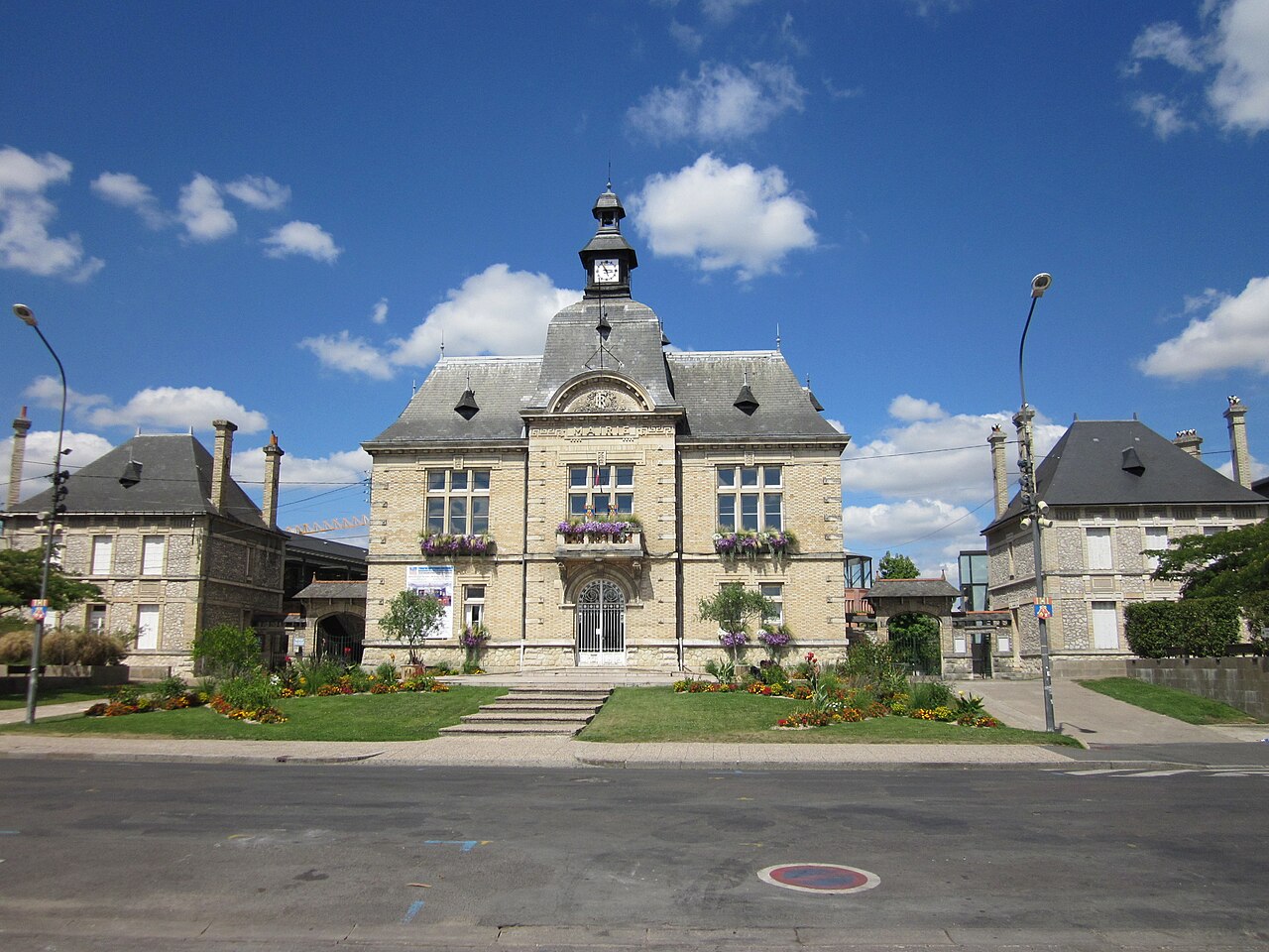 Mairie St Pierre des Corps
